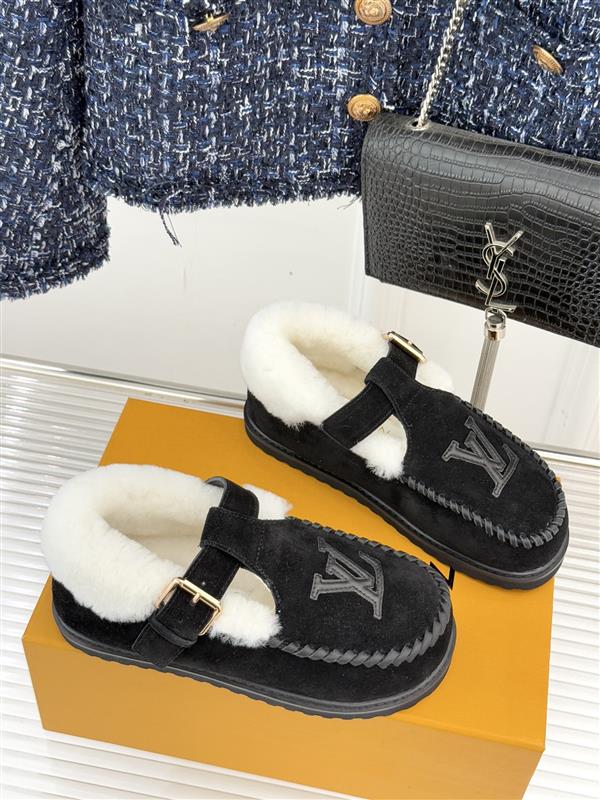 2025126113534883 310